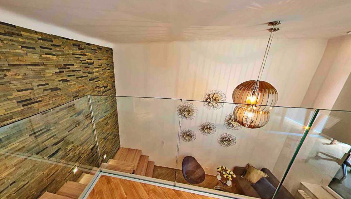 Zeus Design Loft *