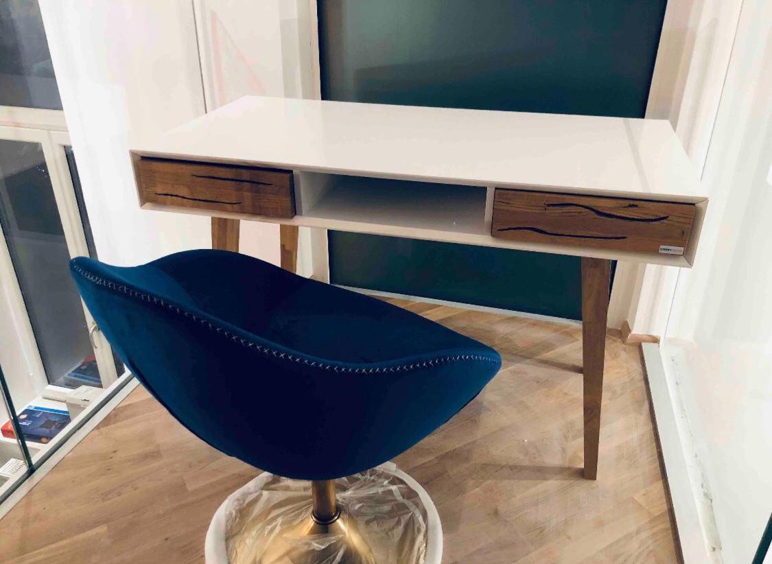Zeus Design Loft Apartment *