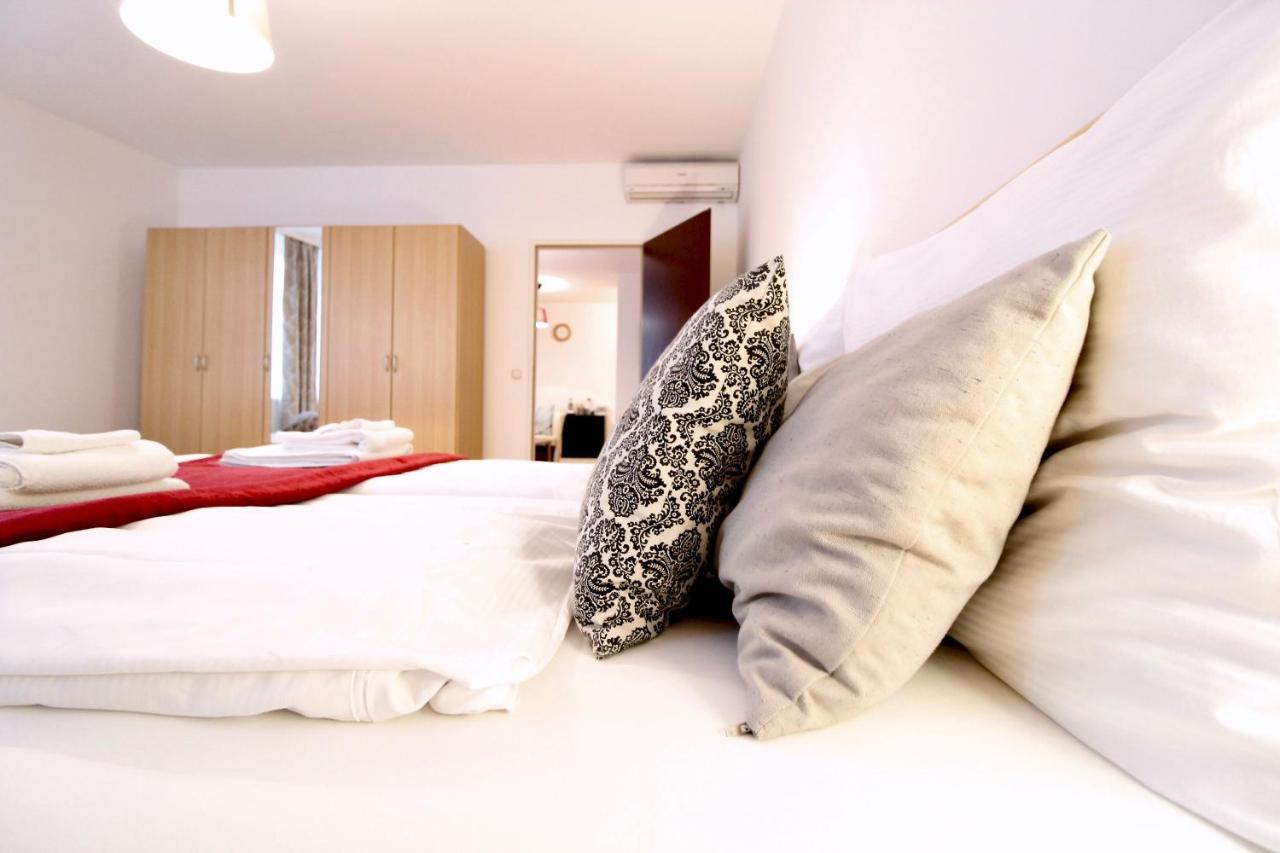 1-bedroom Heiligenstadt Apartment *