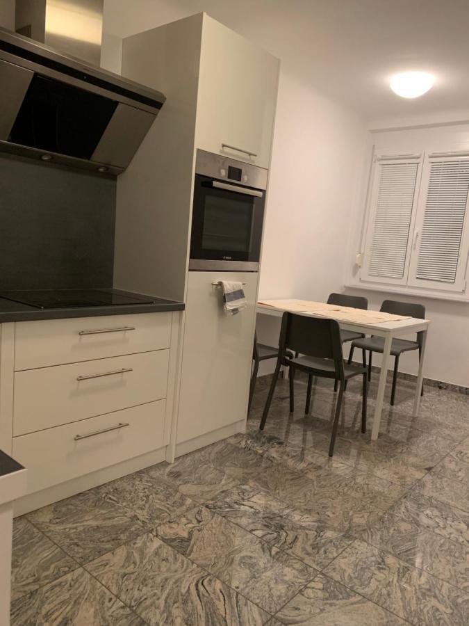 Canelli Living City Flats Apartment
