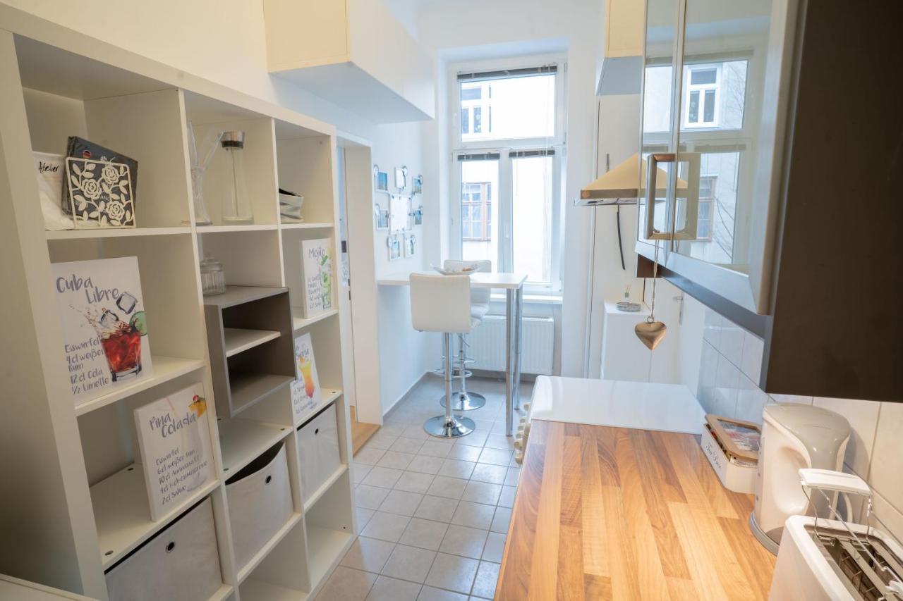 Cozy Modern Nest In The Heart Of With Netflix * Vienna