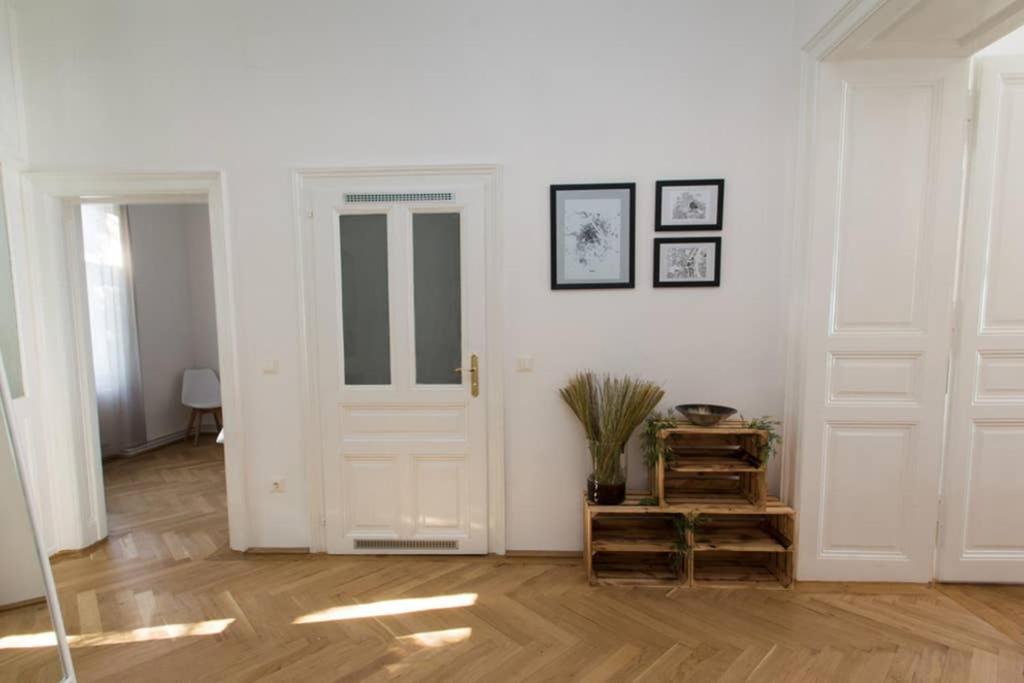 Josef's I Kaiserzeit I 02 Apartment