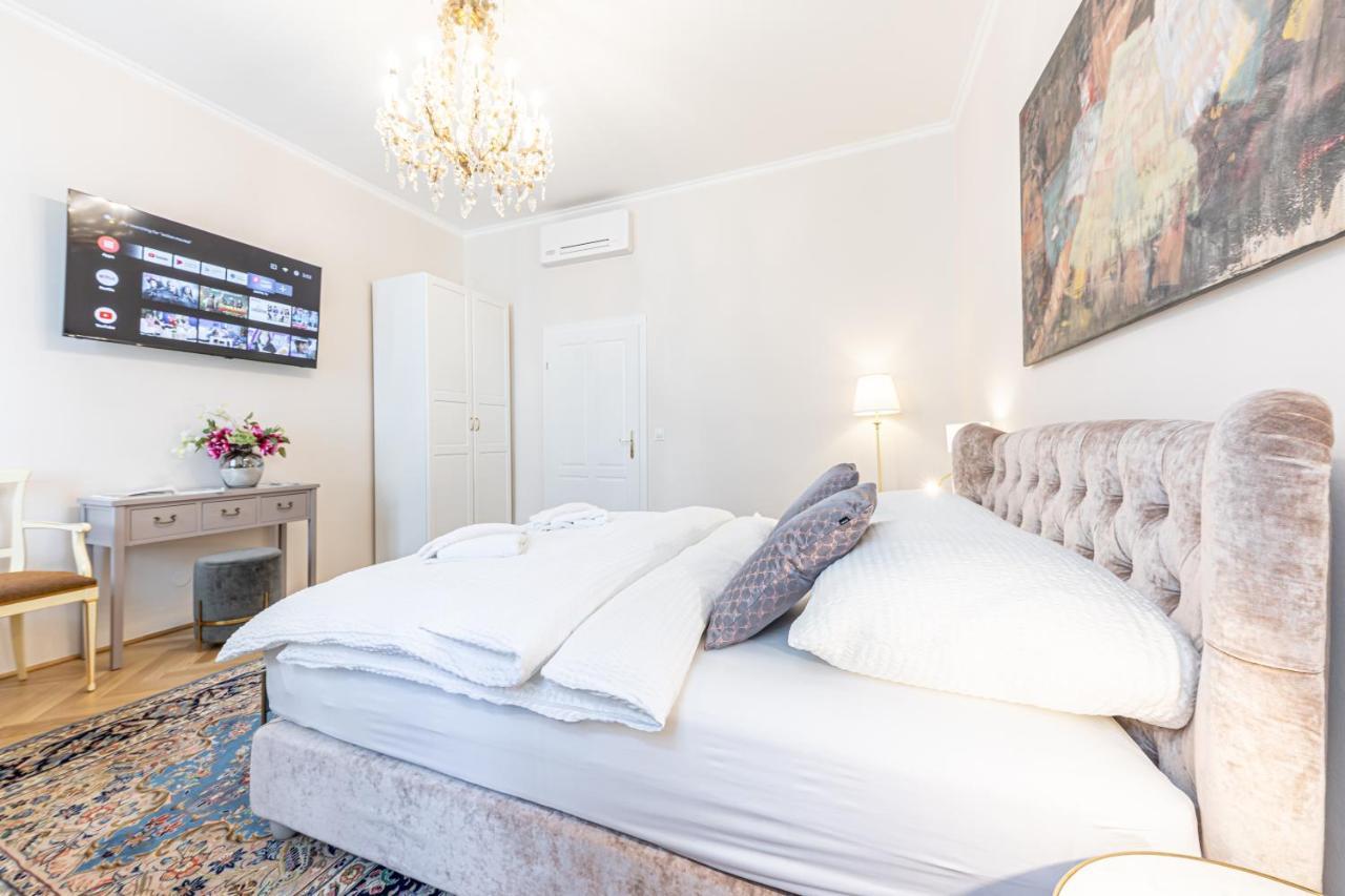 Parkview Boutique Apartments