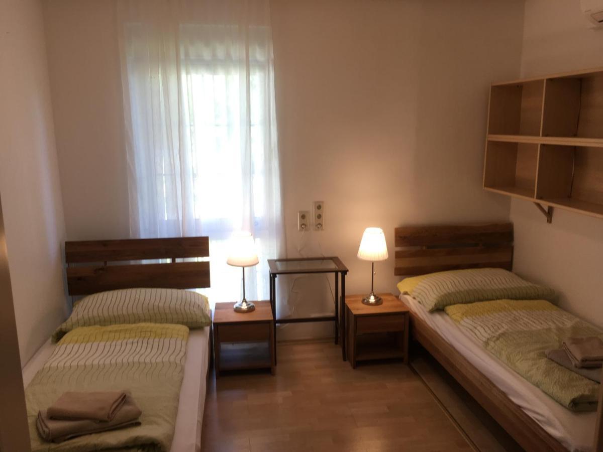 Ajo Big Flat 150 Sqm Contactless - Check-in Wien