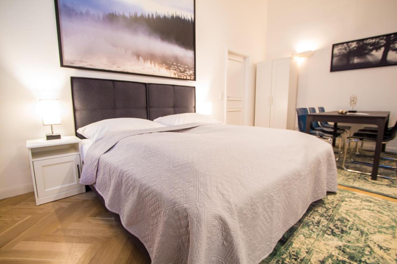 Apartment Erdberg I Contactless Check-in