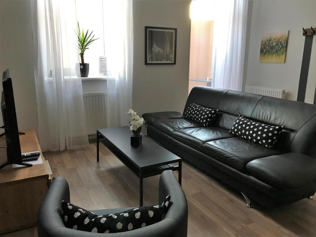 Near Yppenplatz & Brunnenmarkt Apartamento Viena