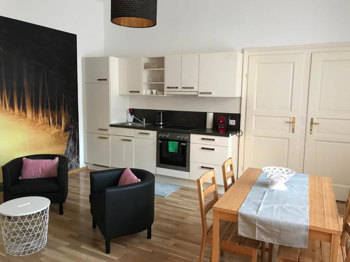 Near Yppenplatz & Brunnenmarkt Apartamento *