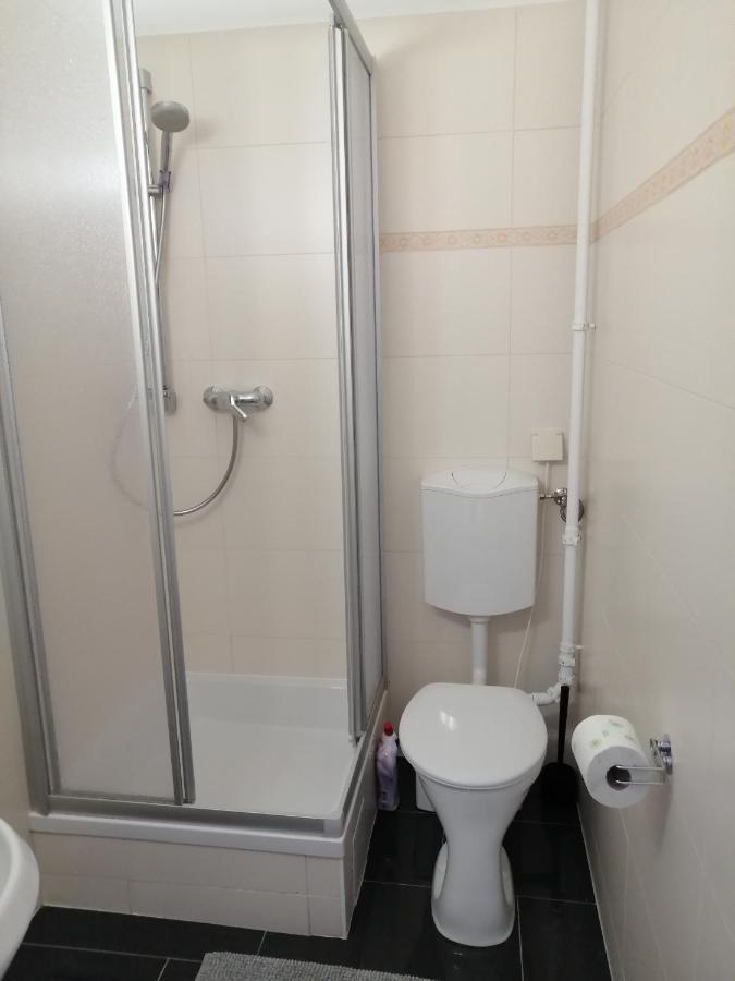 Near Yppenplatz & Brunnenmarkt Apartamento Viena