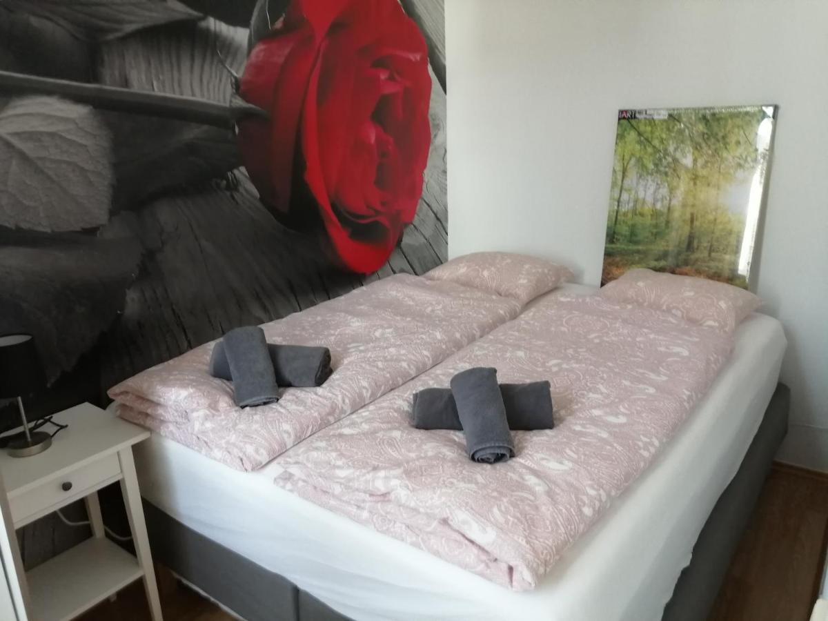 Near Yppenplatz & Brunnenmarkt Apartamento