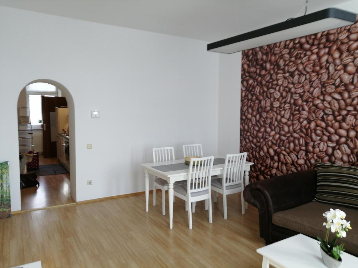 Apartamento Near Yppenplatz & Brunnenmarkt Viena