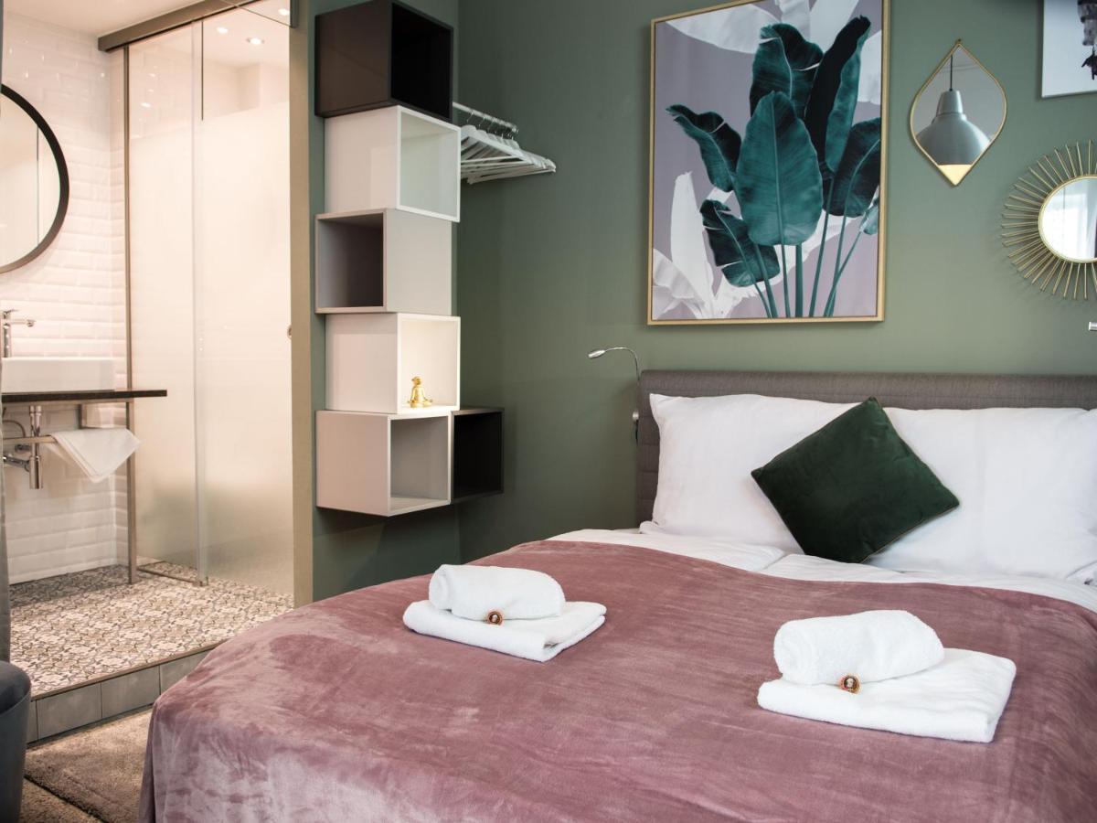 Hideaways - Nikolai Homes * Vienna