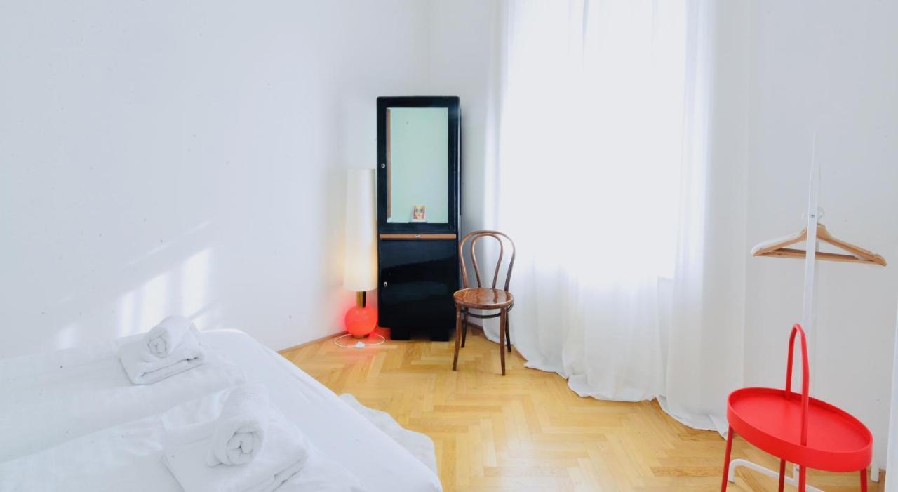Vintage-apartment Close To Karlsplatz Il Wien
