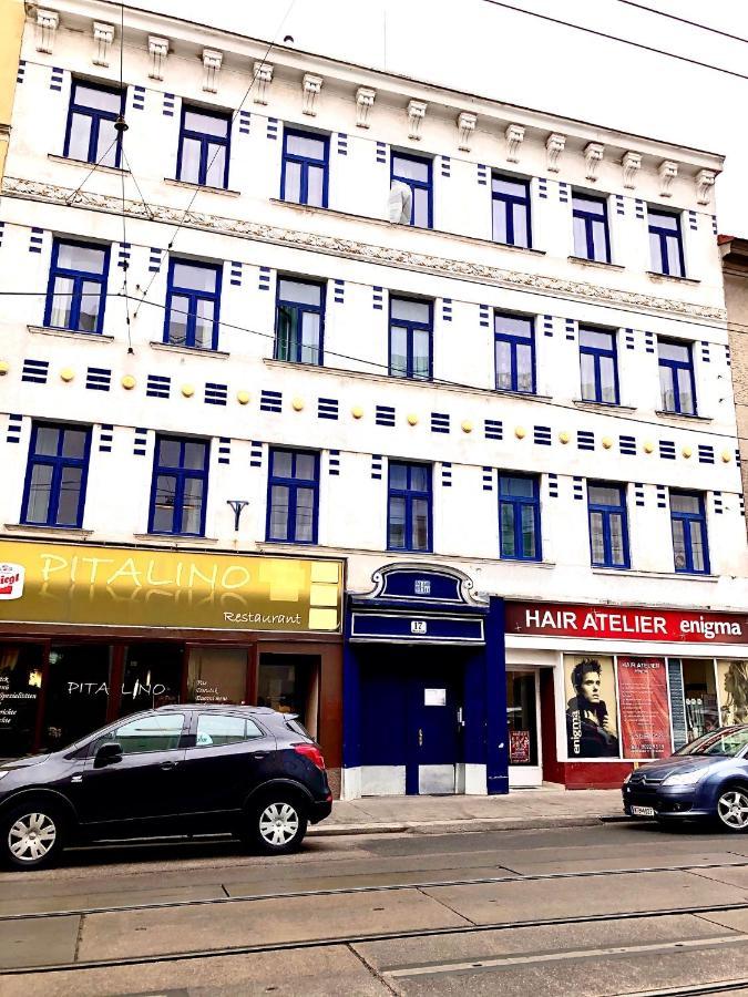 & Business 1150 Apartment Vienna
