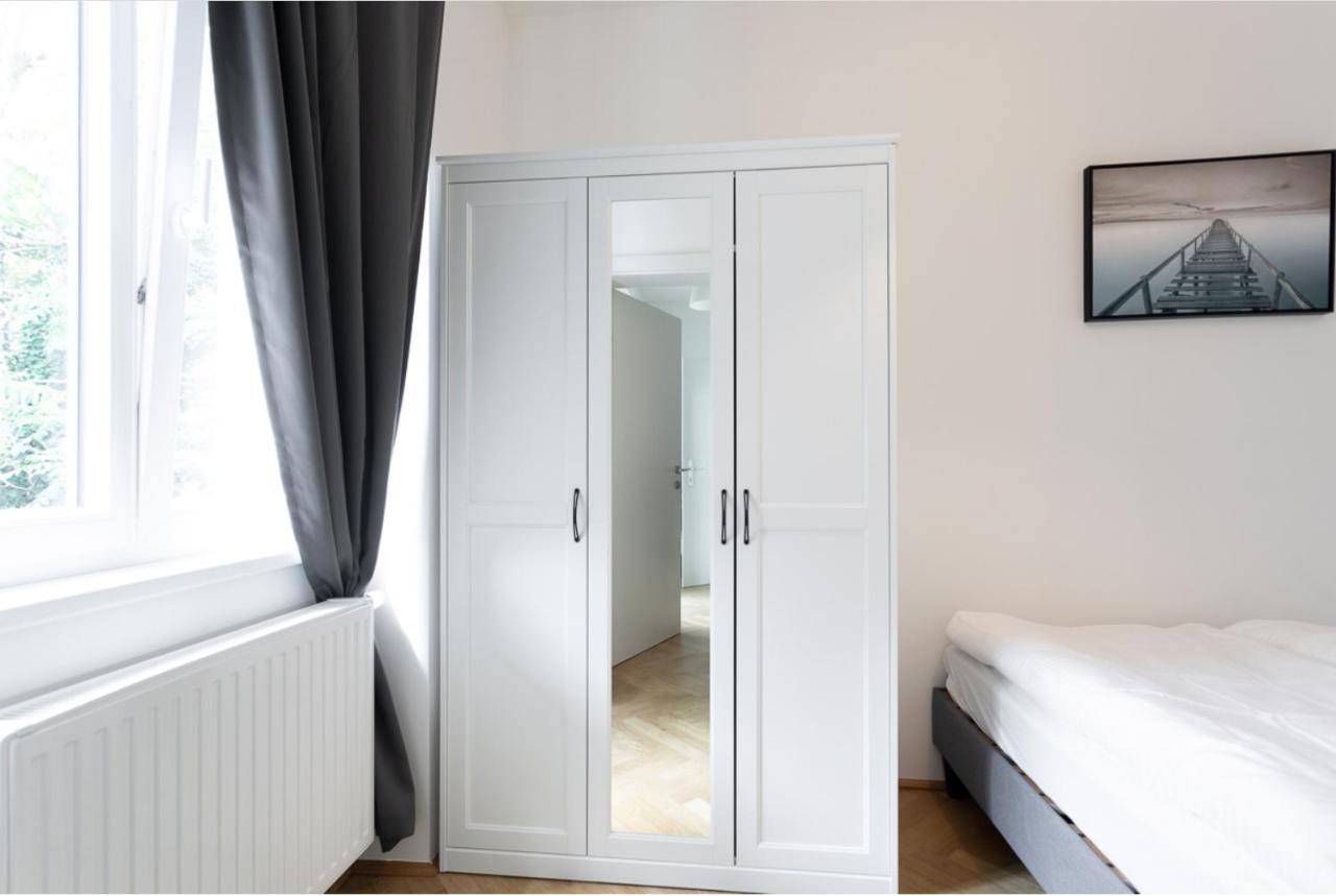 Charmante L Bg8 Wien
