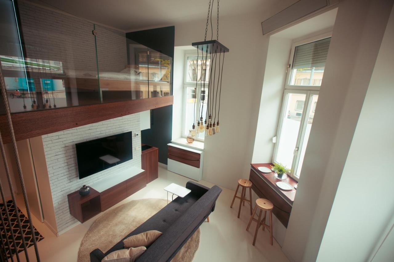 Zeus Design Loft