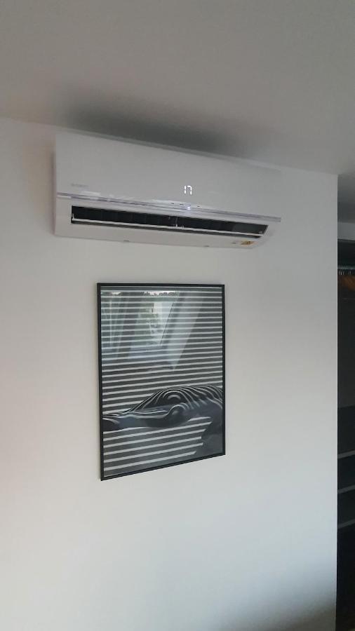 Appartamento Rooftop Terrace, Free Garage Parking And Pool! *