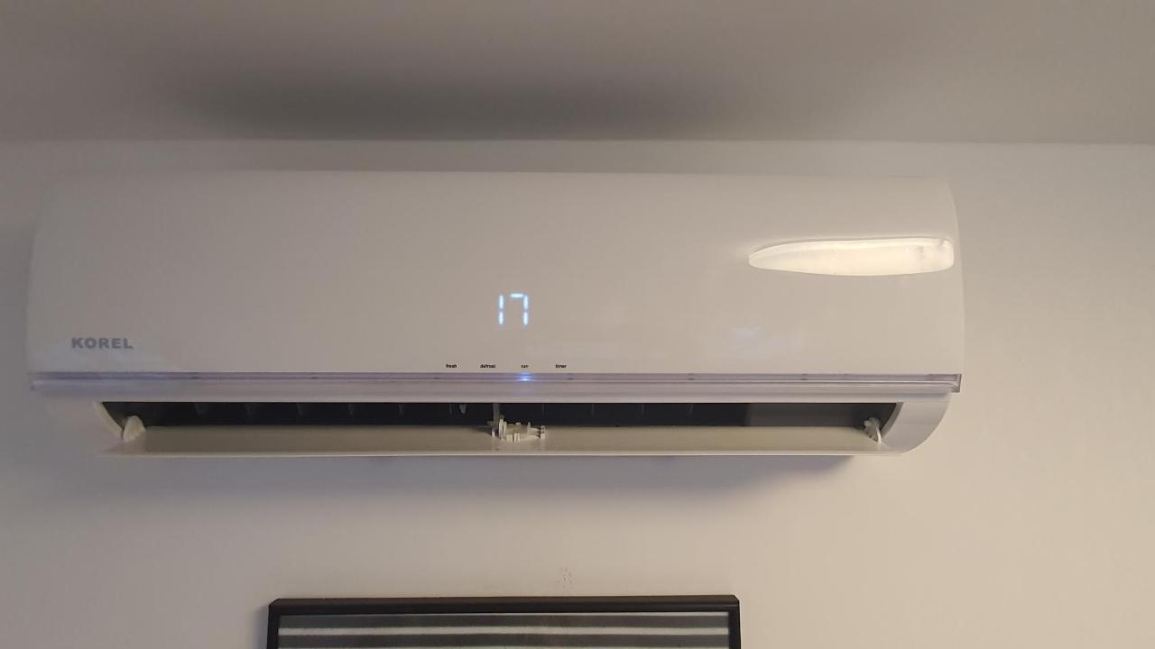 Rooftop Terrace, Free Garage Parking And Pool! Appartamento Vienna