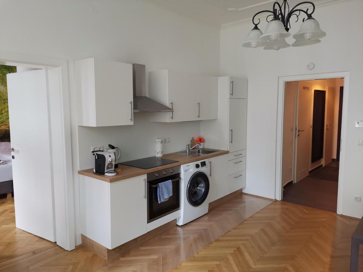 Near Yppenplatz & Brunnenmarkt Apartamento *