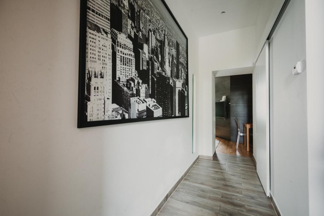 Apartment Zeus Design Lovely *