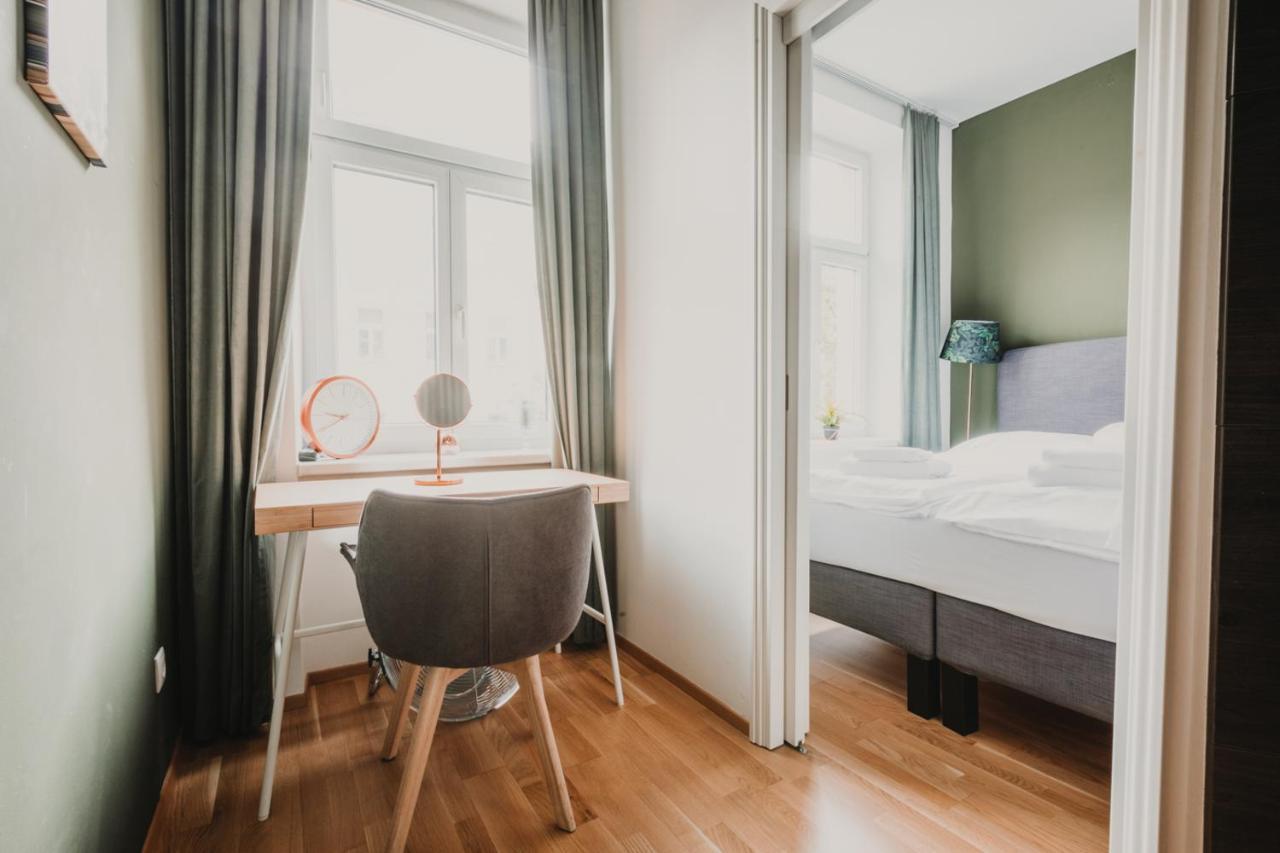 Zeus Design Lovely Apartment