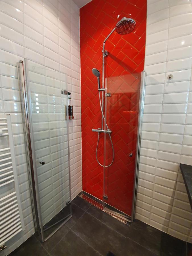Apartment Design-apartment Mit Klimaanlage & Top-anbindung An Der U1 *