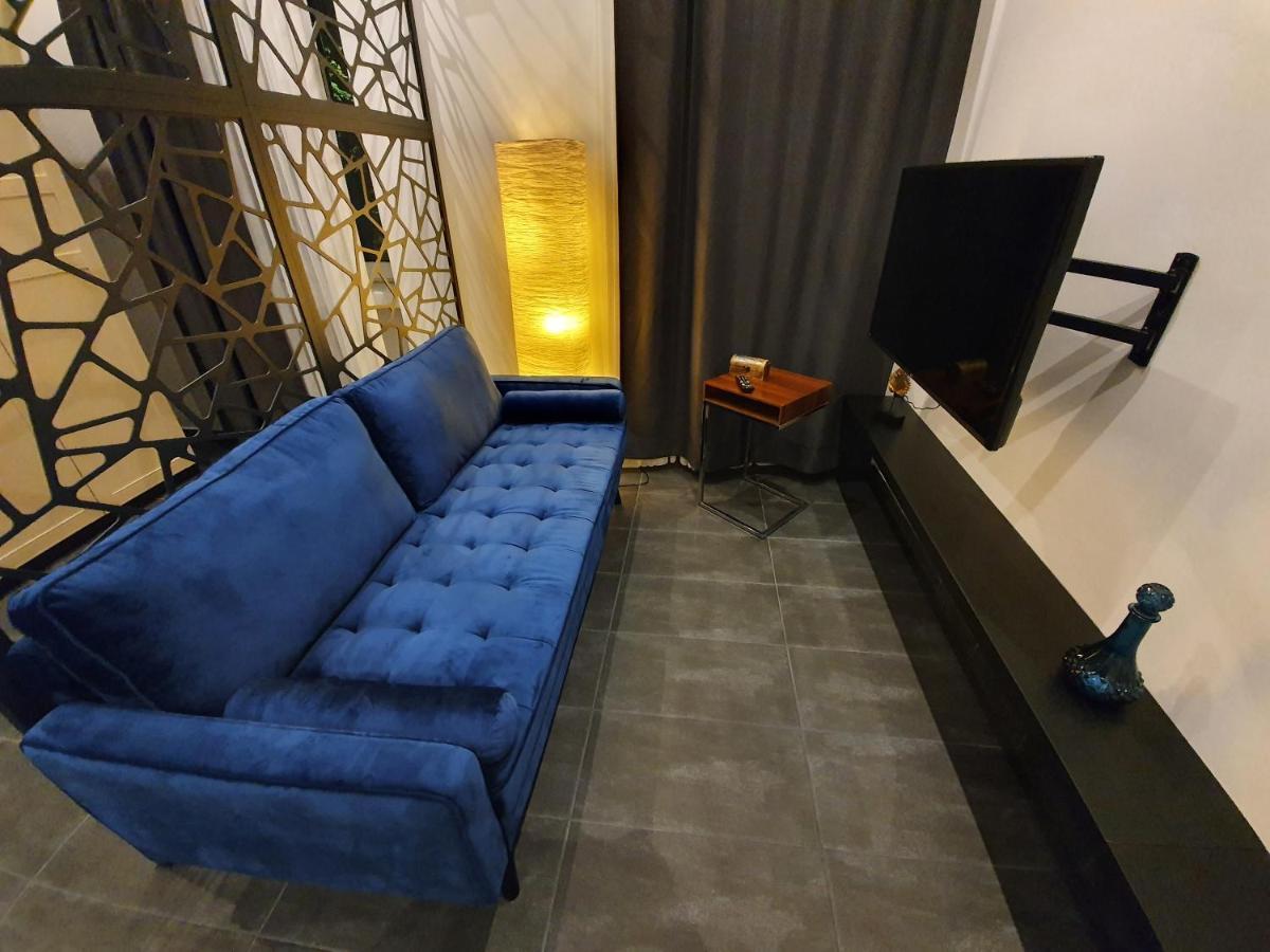 Apartment Design-apartment Mit Klimaanlage & Top-anbindung An Der U1
