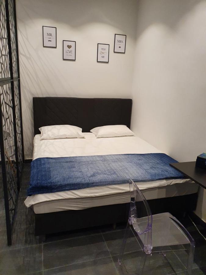 Design-apartment Mit Klimaanlage & Top-anbindung An Der U1 *