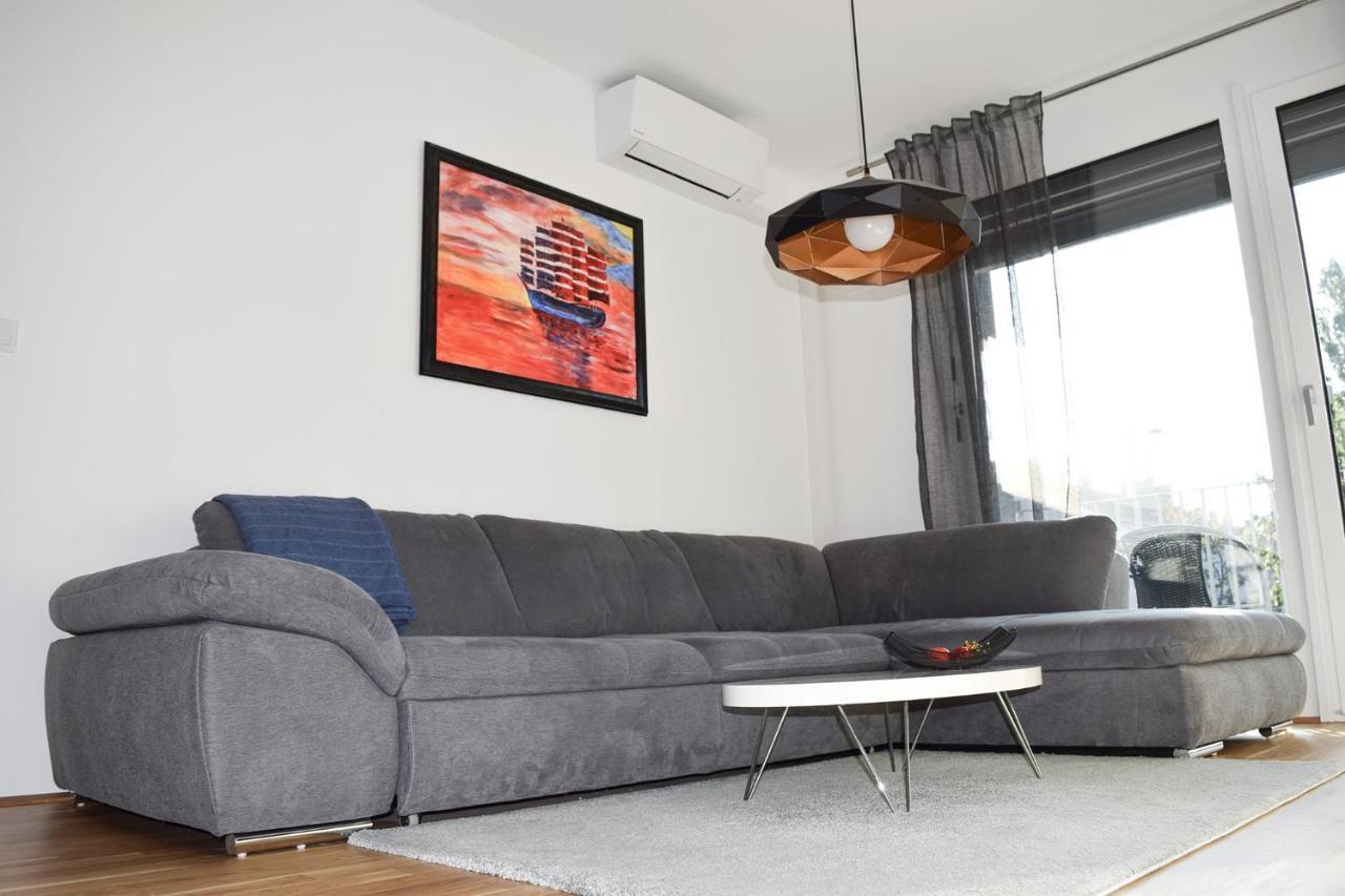 Cosy New 3min To Vic/uno-city And Danube Appartamento