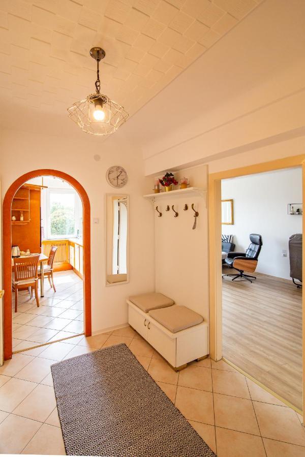 Apartment Rated - Ac, Wifi, 24h7days Self Check-in, Board Games, Netflix Vienna