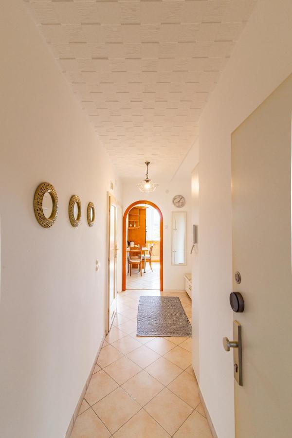 Rated - Ac, Wifi, 24h7days Self Check-in, Board Games, Netflix * Vienna
