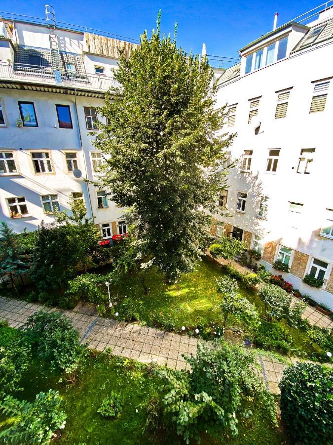 Apartment Sweet