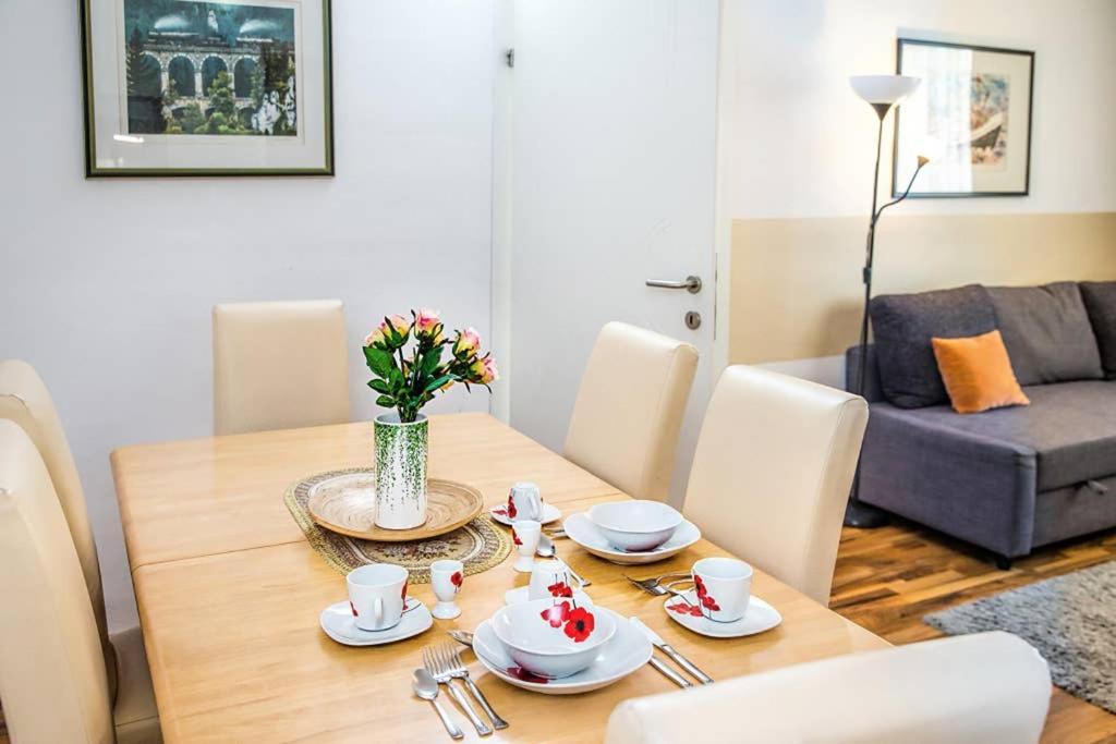 Cosy Near Stephansplatz Apartment *