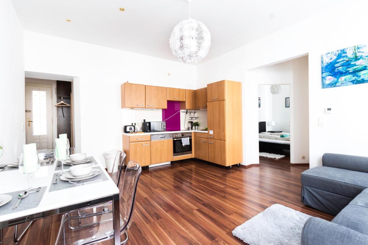 Maerzstrasse Apartment Vienna
