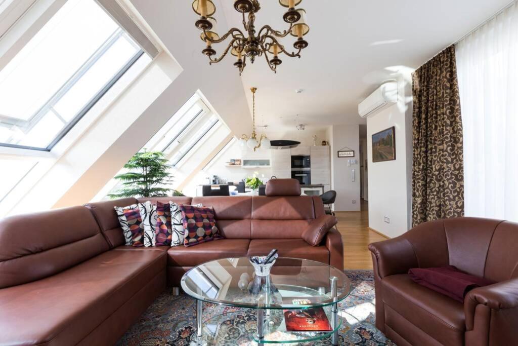 Apartment Grosses Penthouse #12 Mit Terrasse Und Aussicht