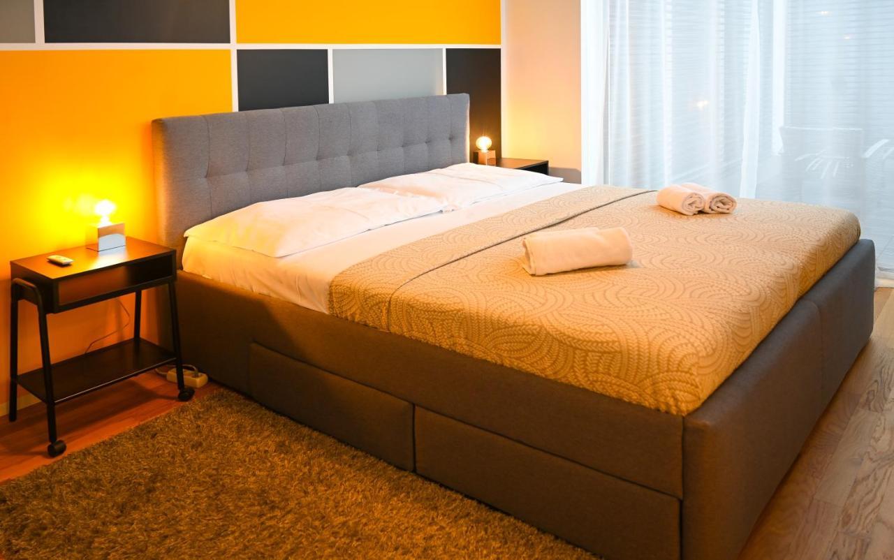 Breathtaking Naschmarkt Apartment *