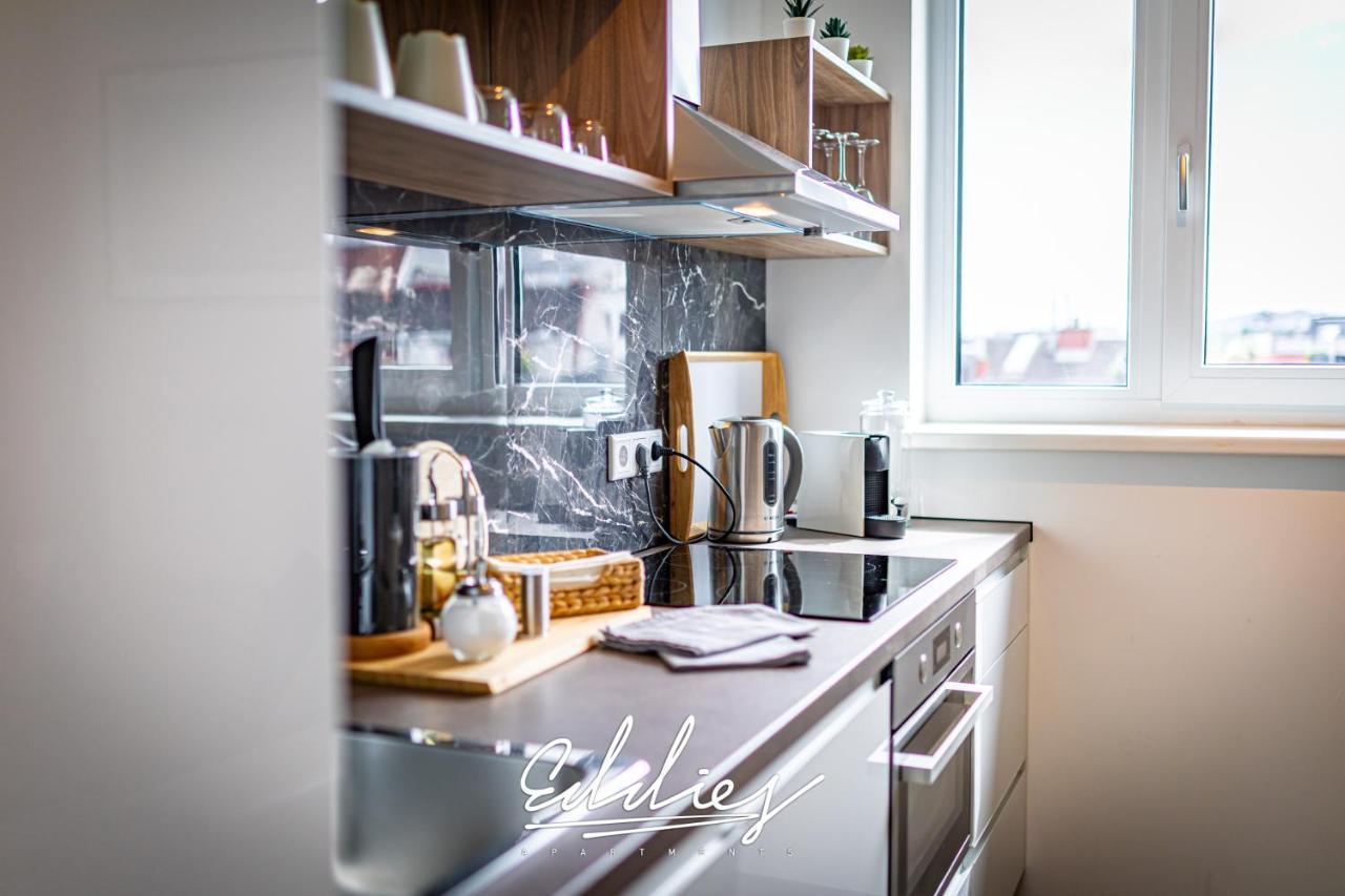 Eddie's Design Apartment *