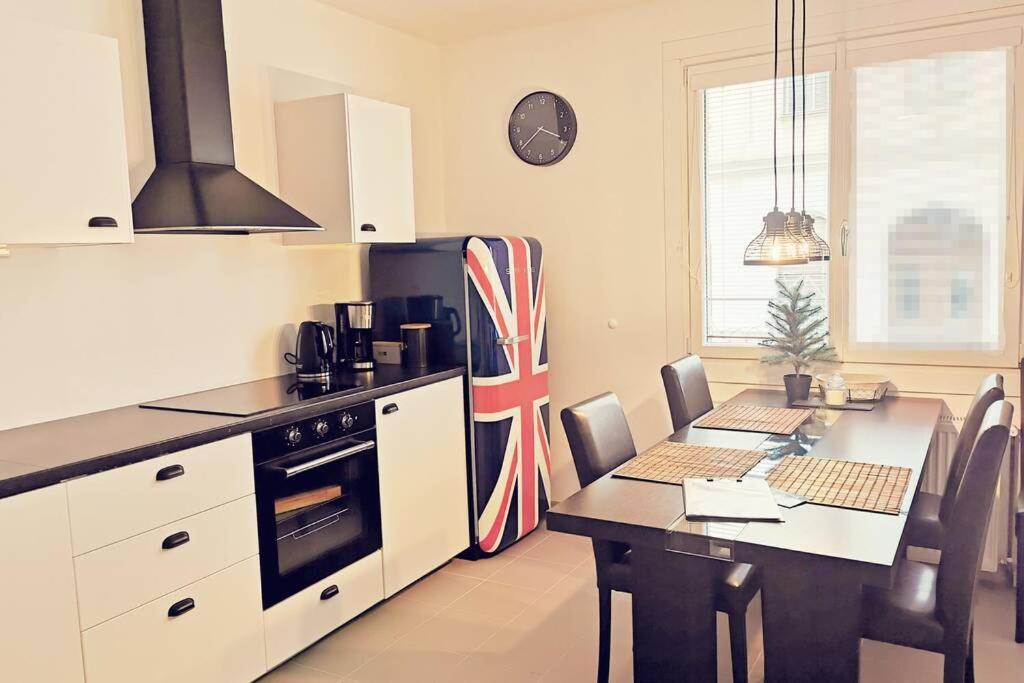 Apartamento Symphony - Tram Station To The Opera 1 Min Away Viena