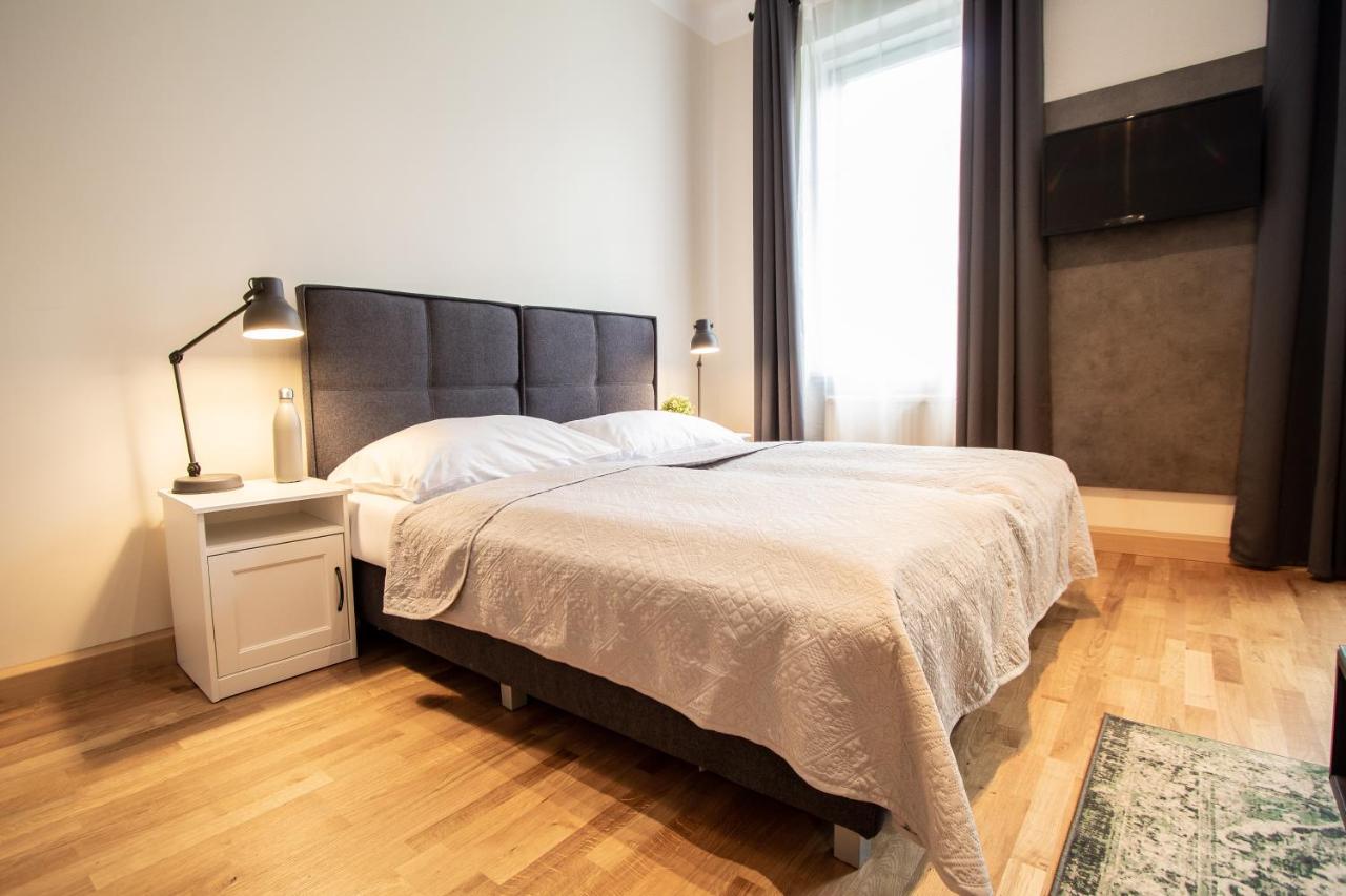 Checkvienna – Enenkelstrasse * Wien