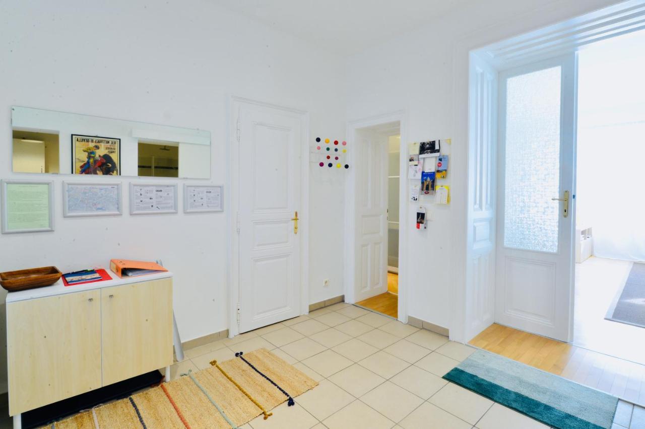 Vintage-apartment Close To Karlsplatz Il