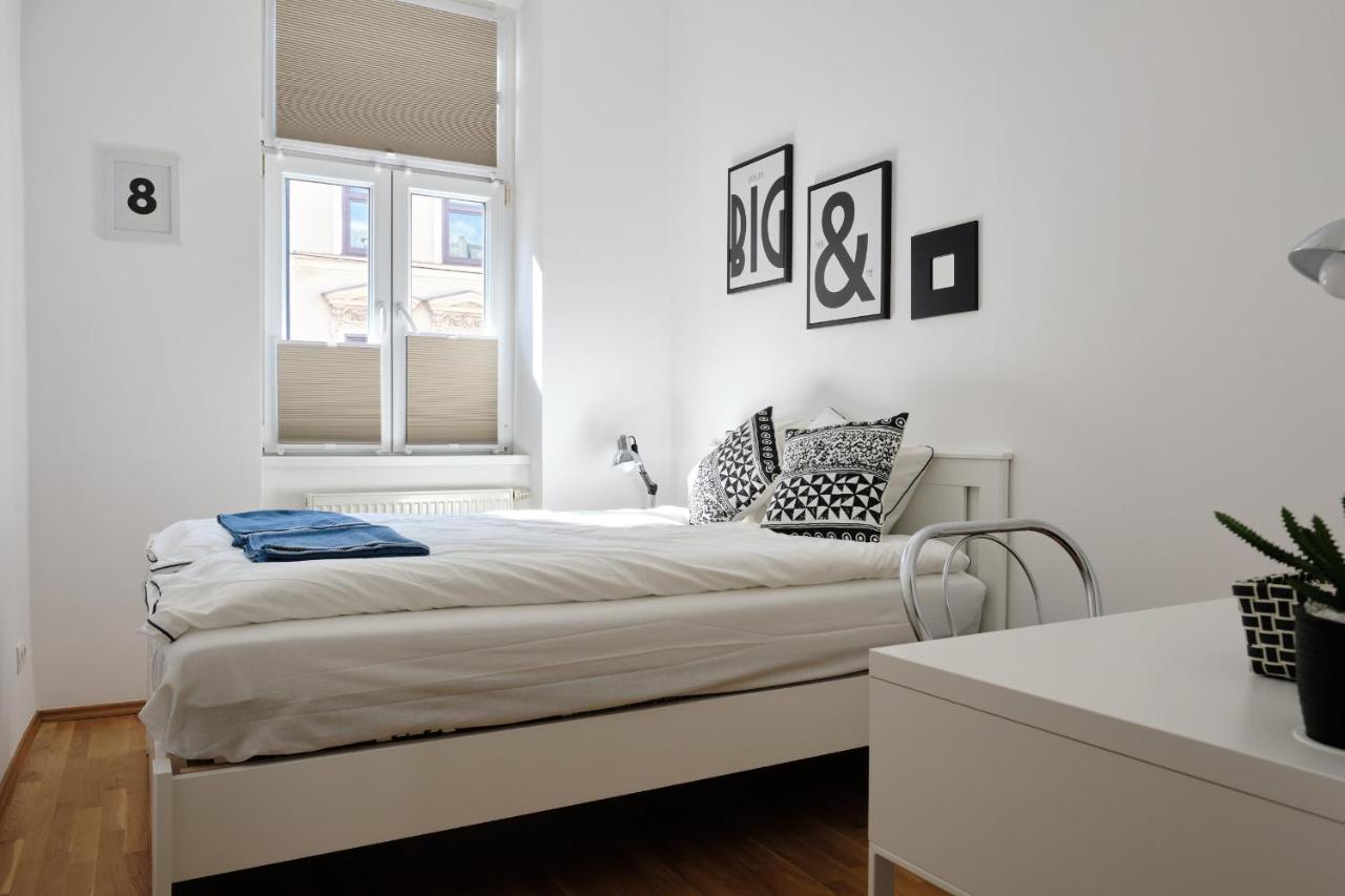 Apartment Experience *