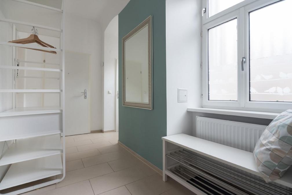 Caring Family Close To The Center Apartment