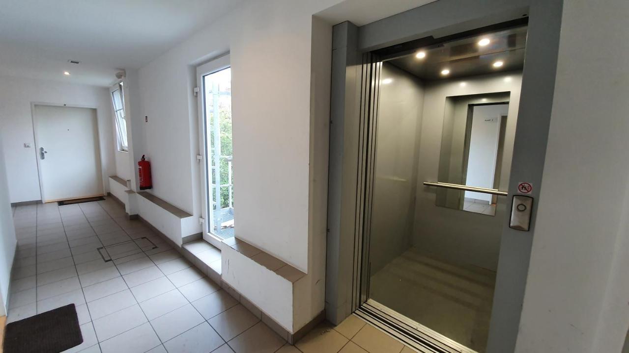 Wiener Maisonette Mit Terrasse Apartment *