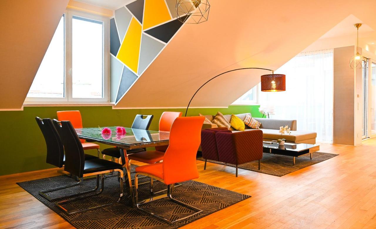 Breathtaking Naschmarkt Apartment