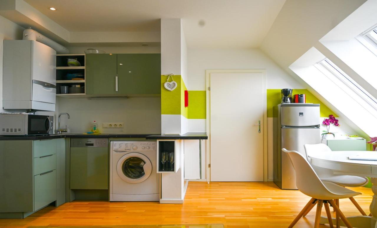 Bright Duplex Danube Canal Appartamento