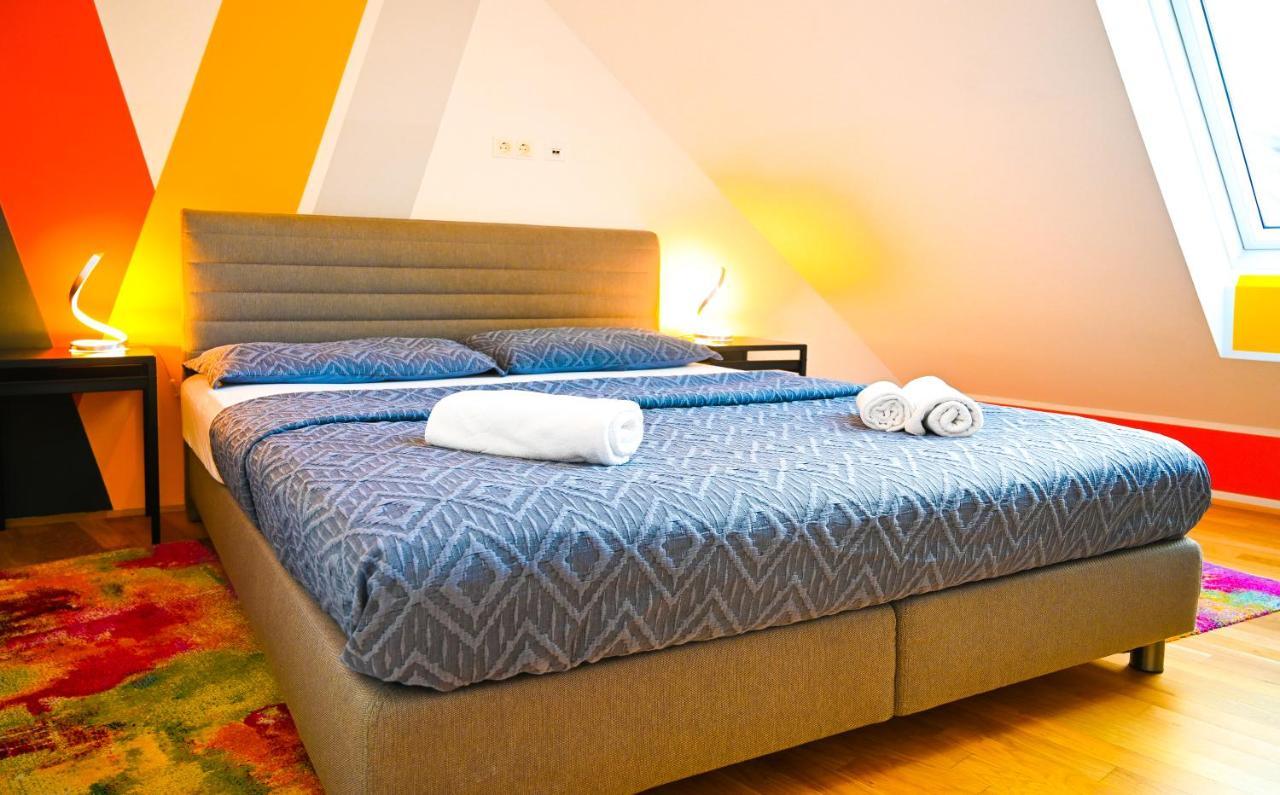 Bright Naschmarkt Apartment