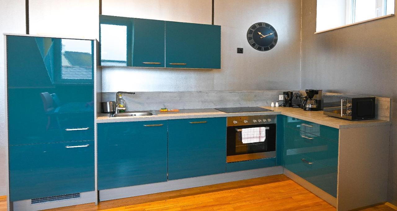 Breathtaking Naschmarkt Apartment Vienna