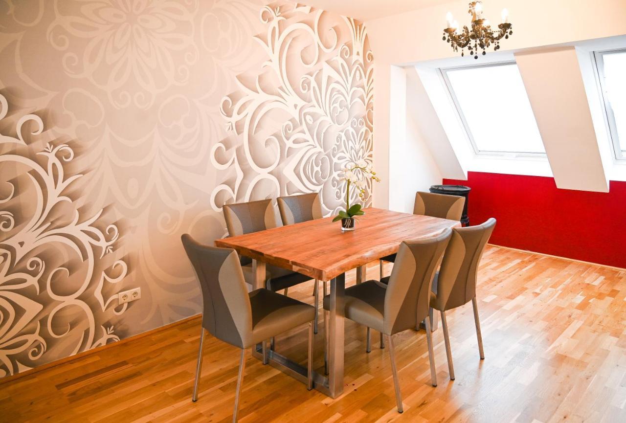 Royal Leopoldstadt Apartment