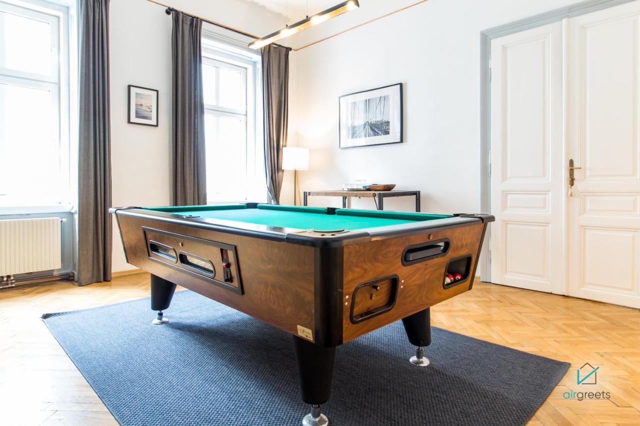 Spacious And Extraordinary Apartment Vienna