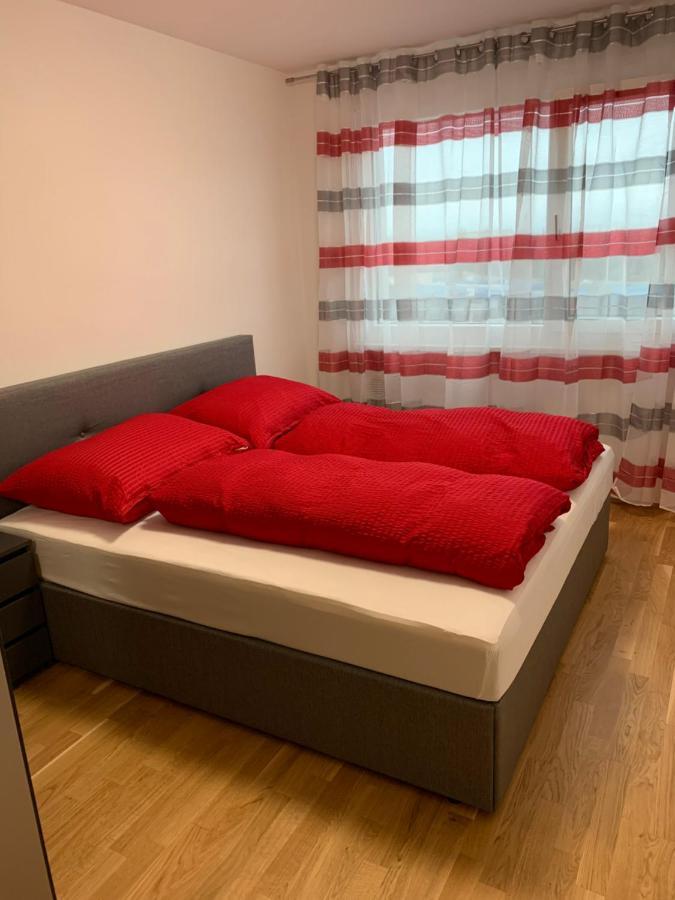 Apartment Modern Airconditioned City Close To Vic *