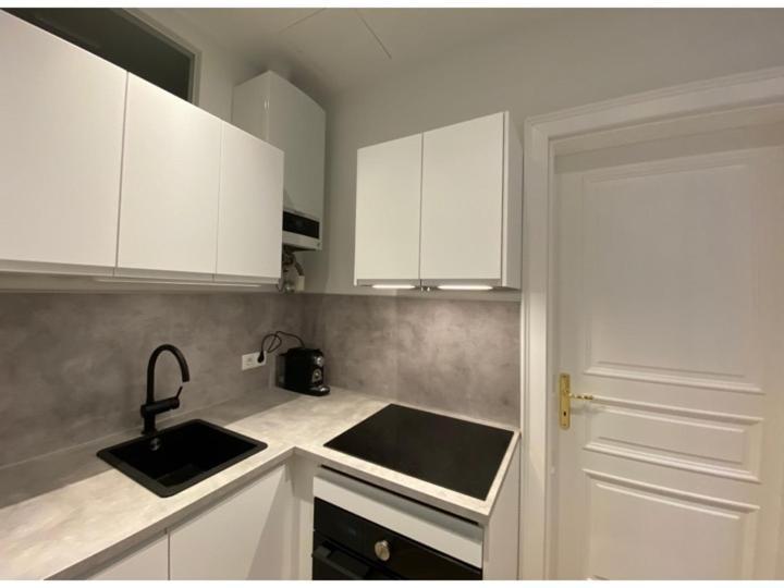 Design In A Former Monastery Apartment *